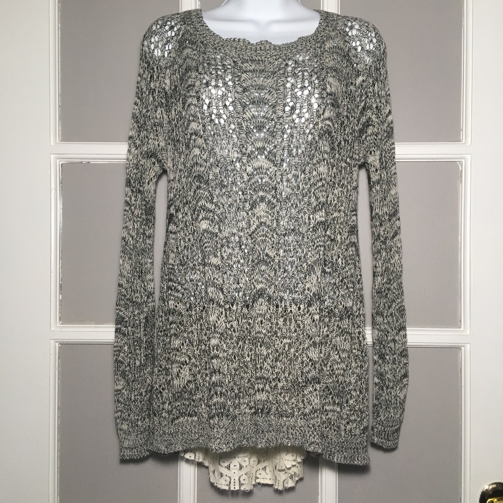 SOGI MARLED FLYAWAY SWEATER